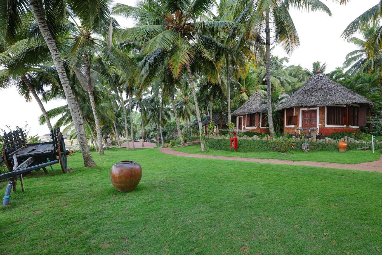 Soma Manaltheeram Ayurveda Beachvillage Kovalam Ngoại thất bức ảnh