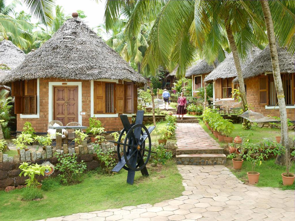 Soma Manaltheeram Ayurveda Beachvillage Kovalam Ngoại thất bức ảnh