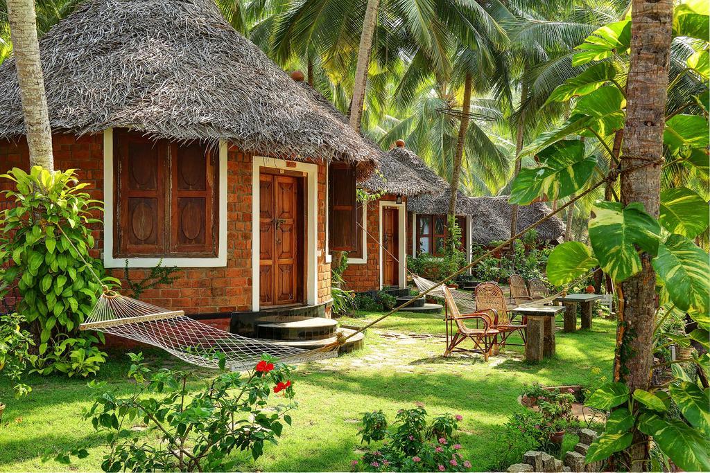 Soma Manaltheeram Ayurveda Beachvillage Kovalam Ngoại thất bức ảnh