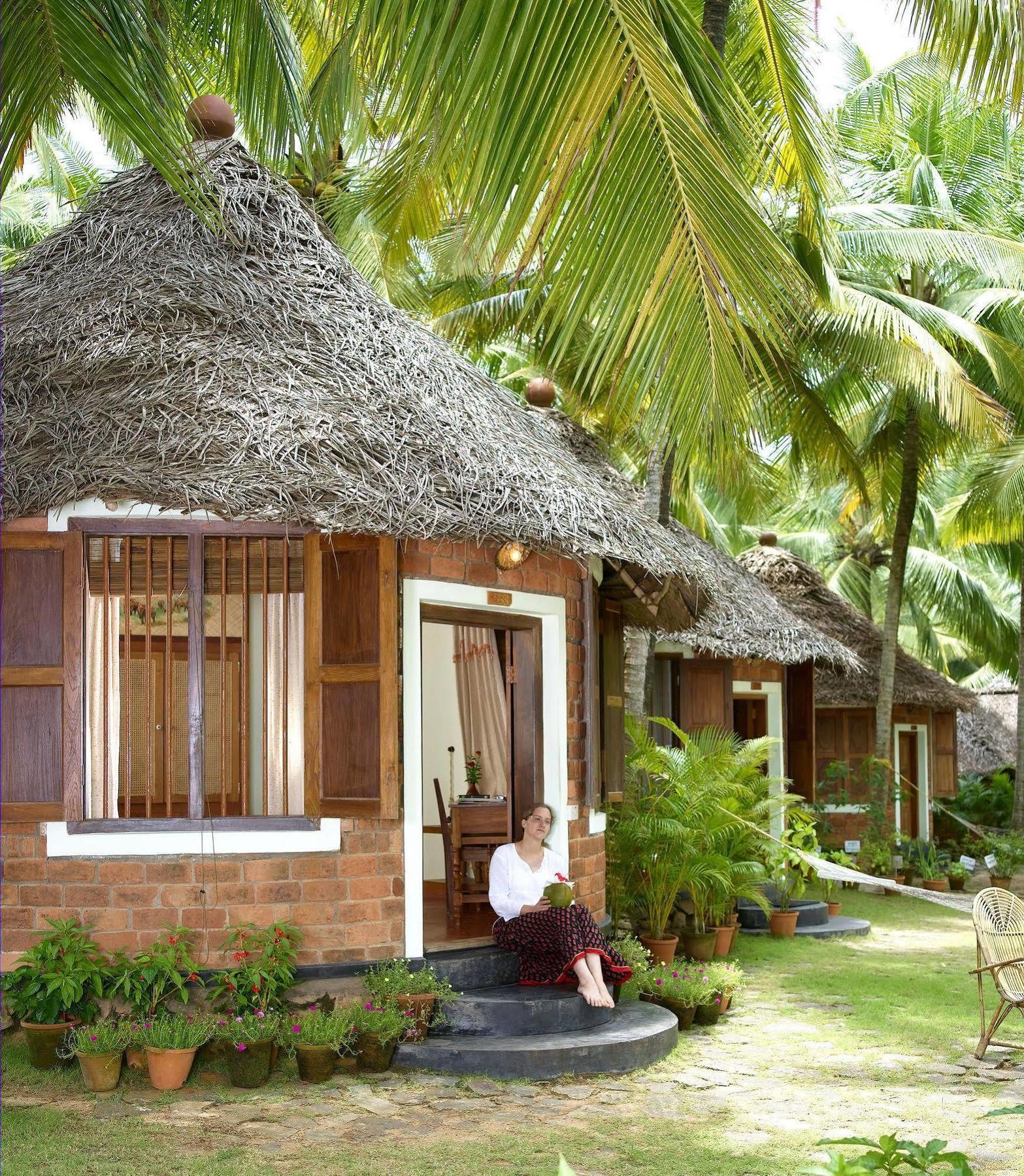 Soma Manaltheeram Ayurveda Beachvillage Kovalam Ngoại thất bức ảnh