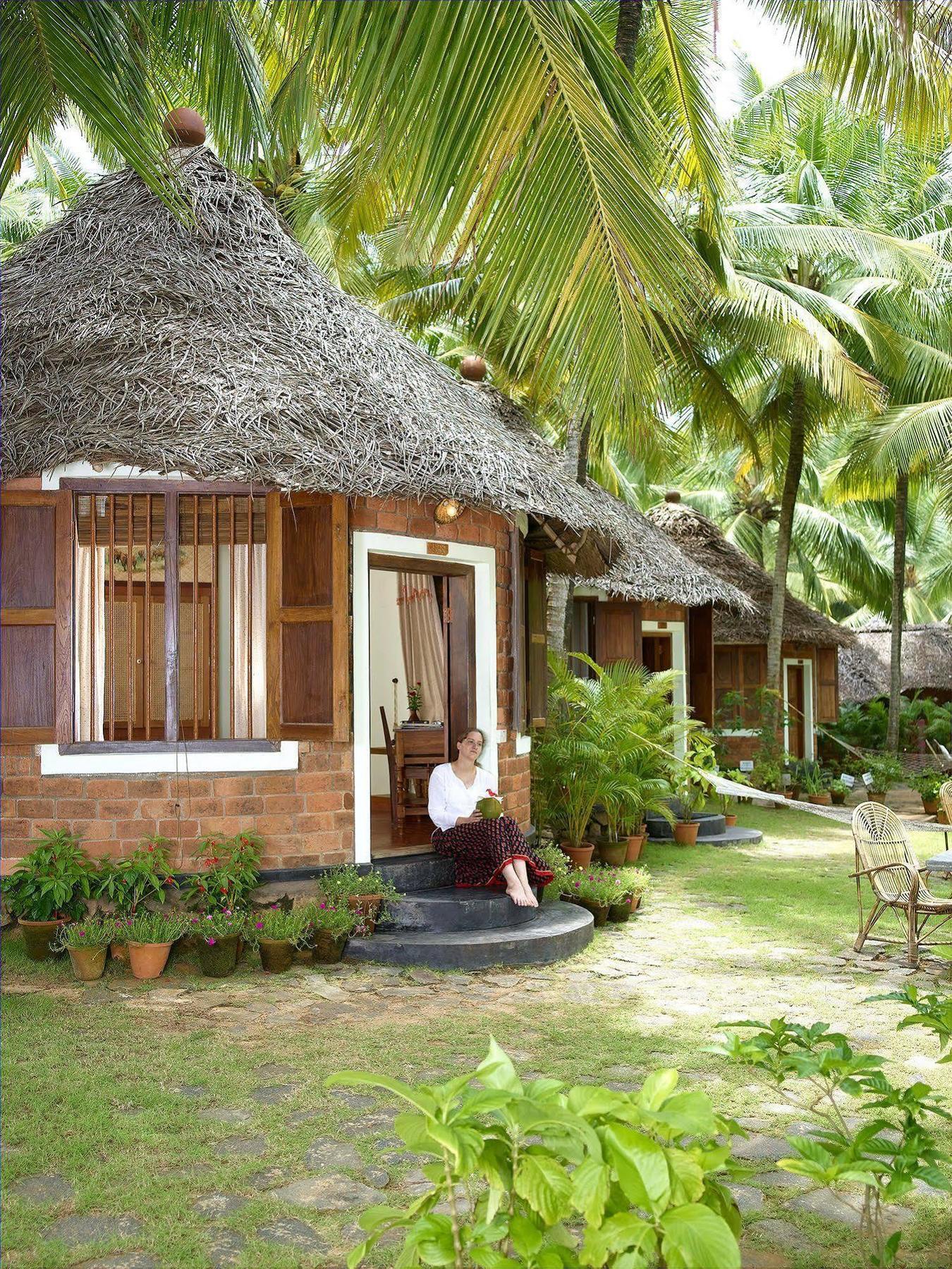 Soma Manaltheeram Ayurveda Beachvillage Kovalam Ngoại thất bức ảnh