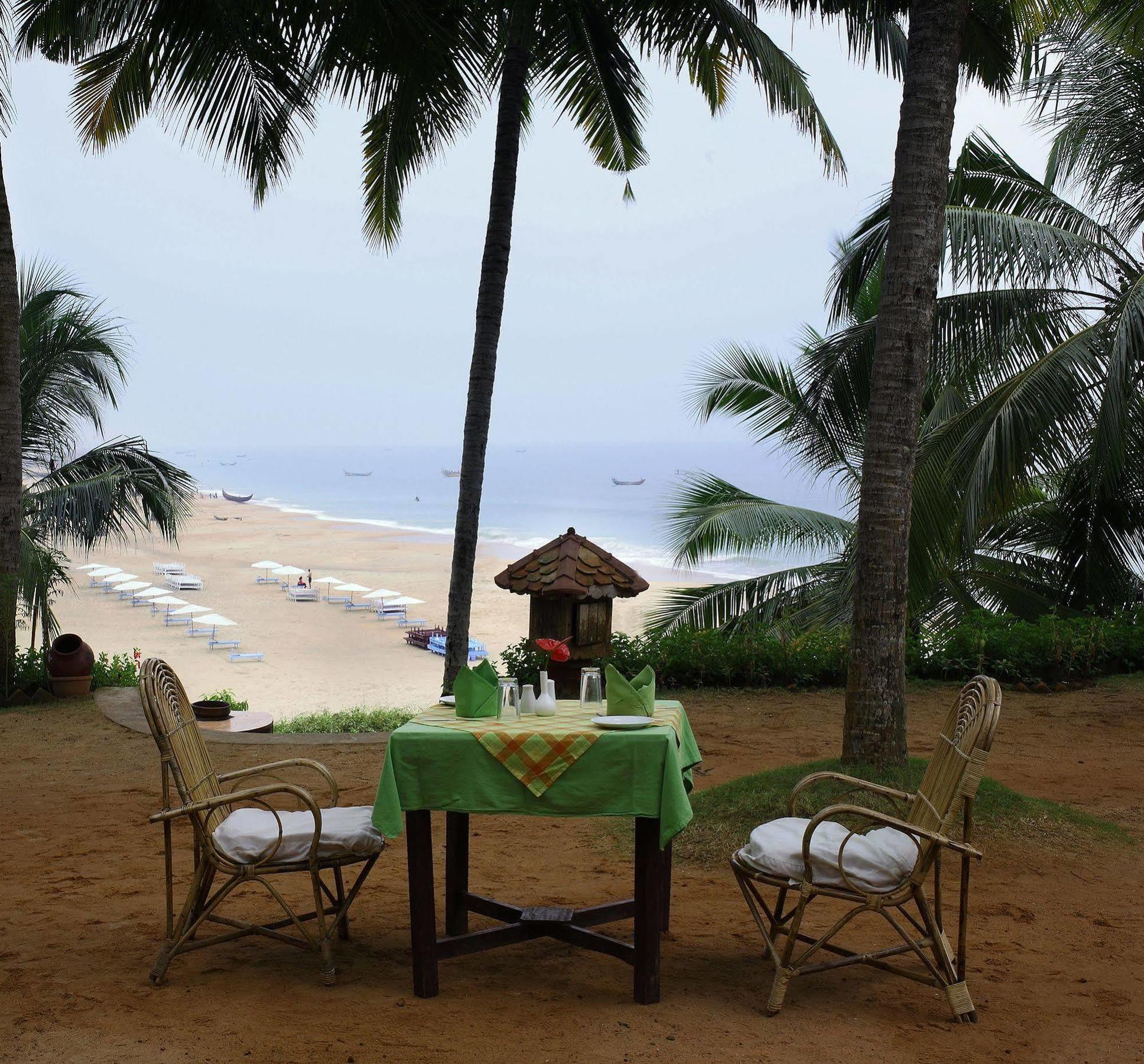 Soma Manaltheeram Ayurveda Beachvillage Kovalam Ngoại thất bức ảnh